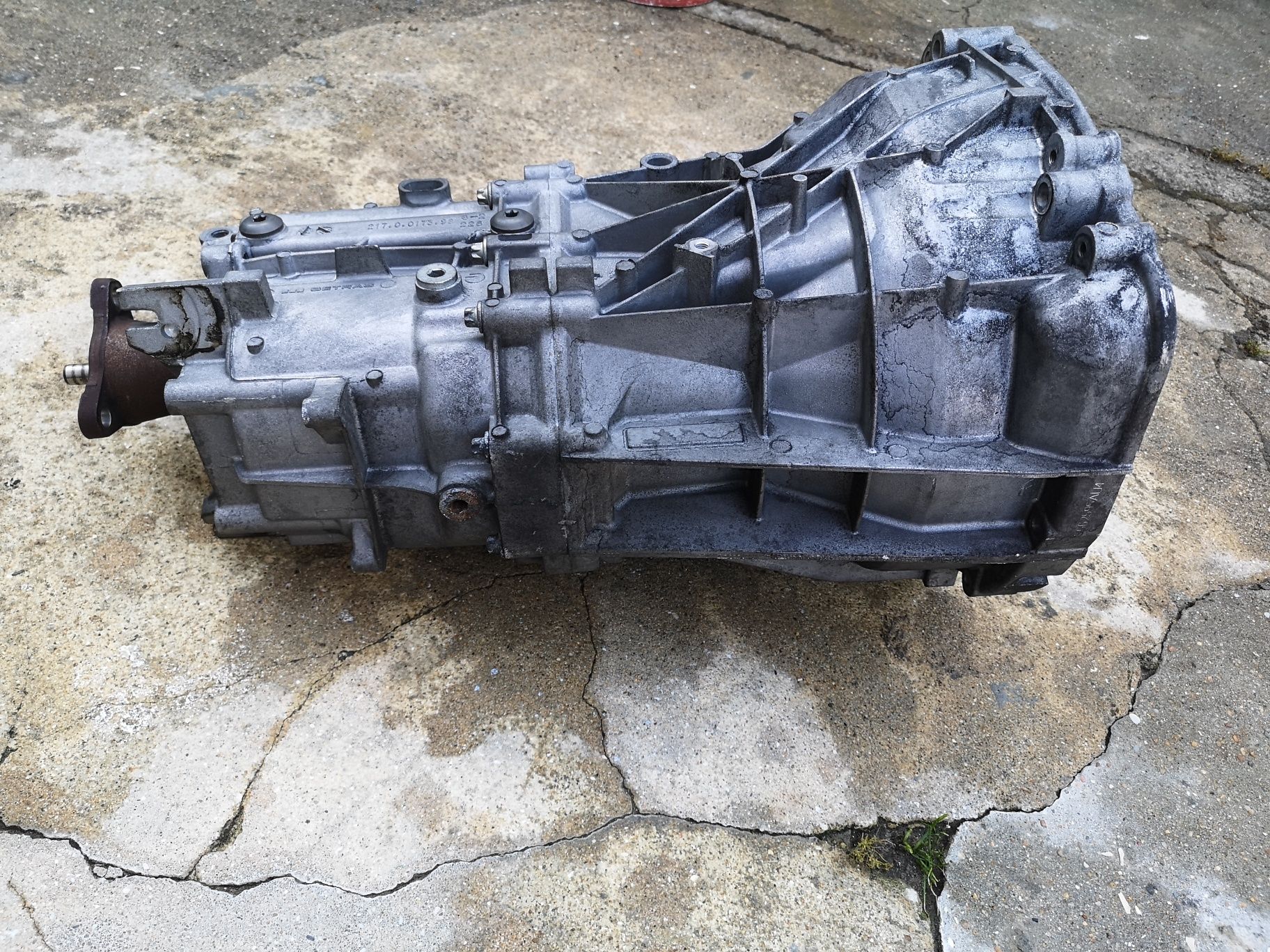 Caixa de velocidades bmw GS6-17DG