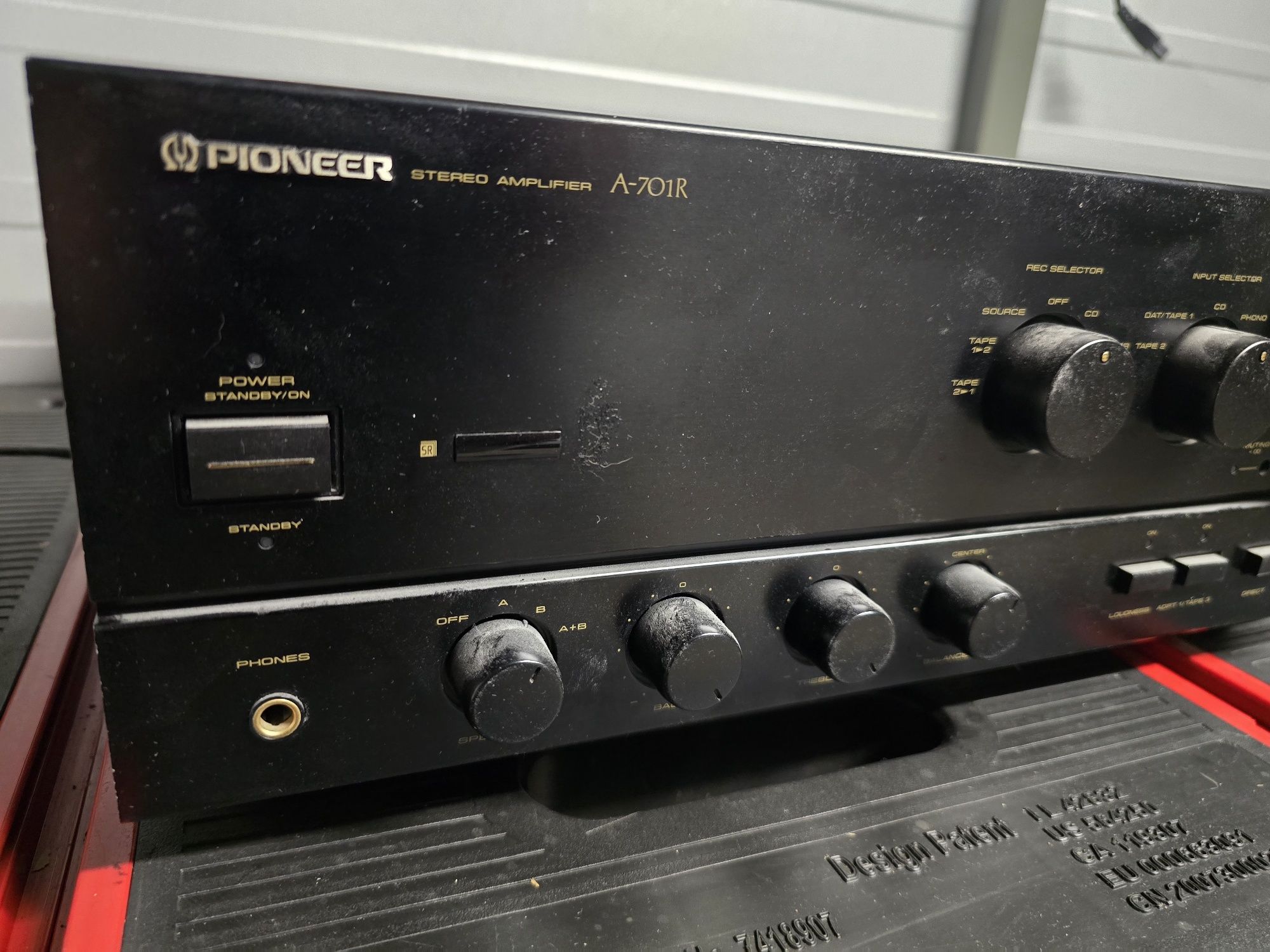 Wzmaczniacz stereo Pioneer A-701R