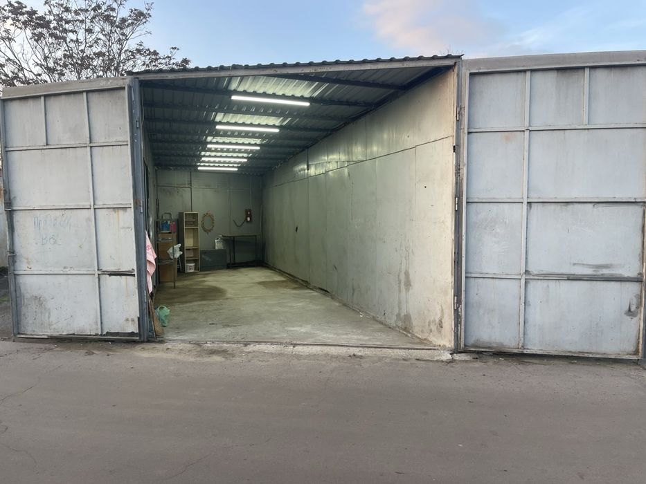 Гараж И. Рабина / Инглези