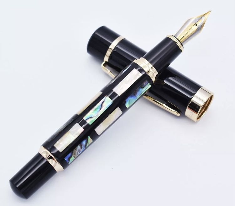 Jinhao caneta de tinta permanente madreperola e aparo média. Nova
