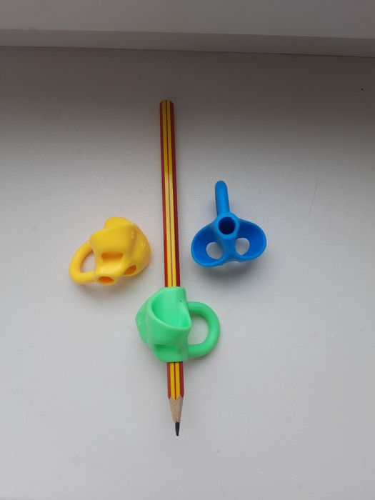 Тренажер-держатель для письма