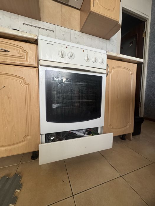 Індукційна плита з духовкою Gorenje