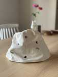 kapelusz bucket hat z owocowym haftem i formowanym rondem 100% bawełna
