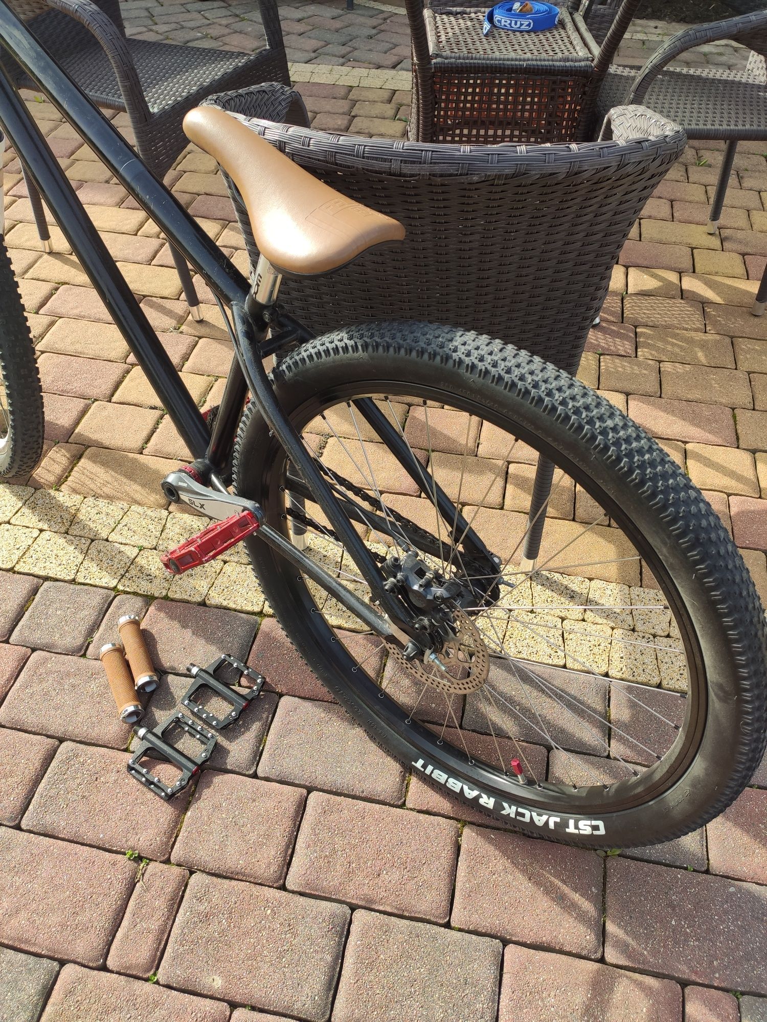Rower dirt NS Bikes suburban wyczynowy