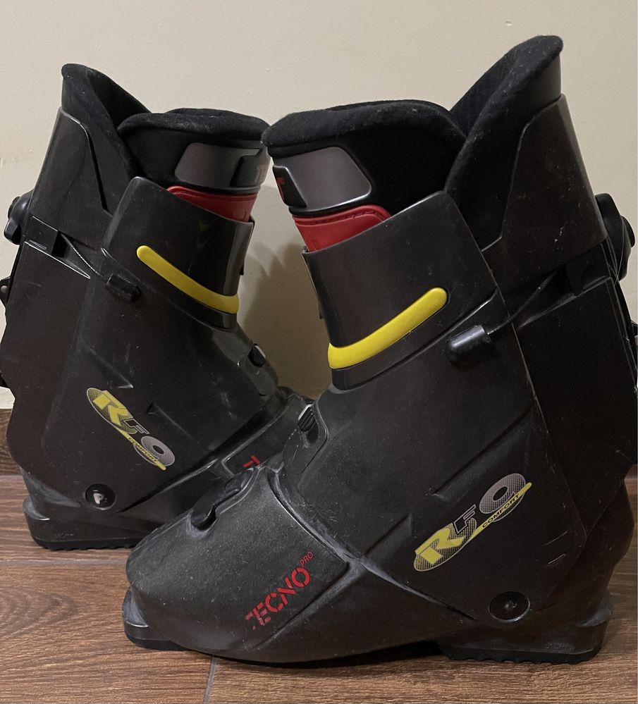 Buty narciarskie Tecno Pro RF9 Comfort 280-285