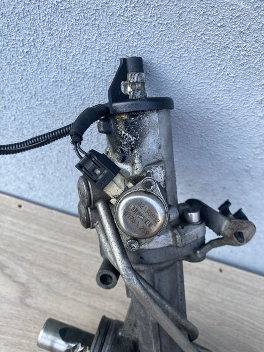 Рейка рульова з датчиком(сервотронік) BMW E60/61 Рулевая БМВ Е60/61