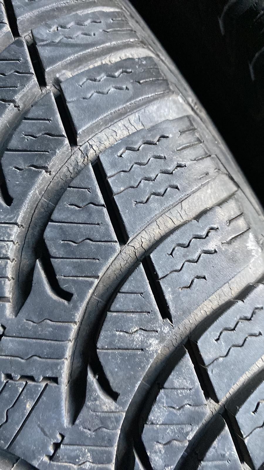 185.60.15 Michelin 4шт зима БУ склад шины резина