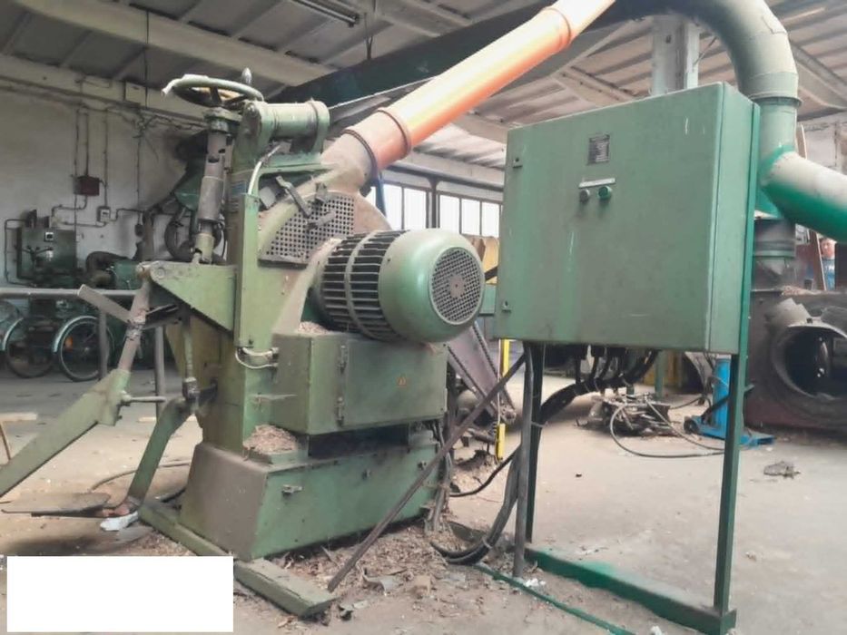 korowarka Bezner+przenosnik+kolo wyrownujace+pila do ostrzenia