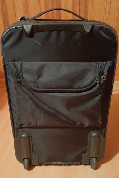 Mala/trolley de viagem pequena, em ÓTIMO estado