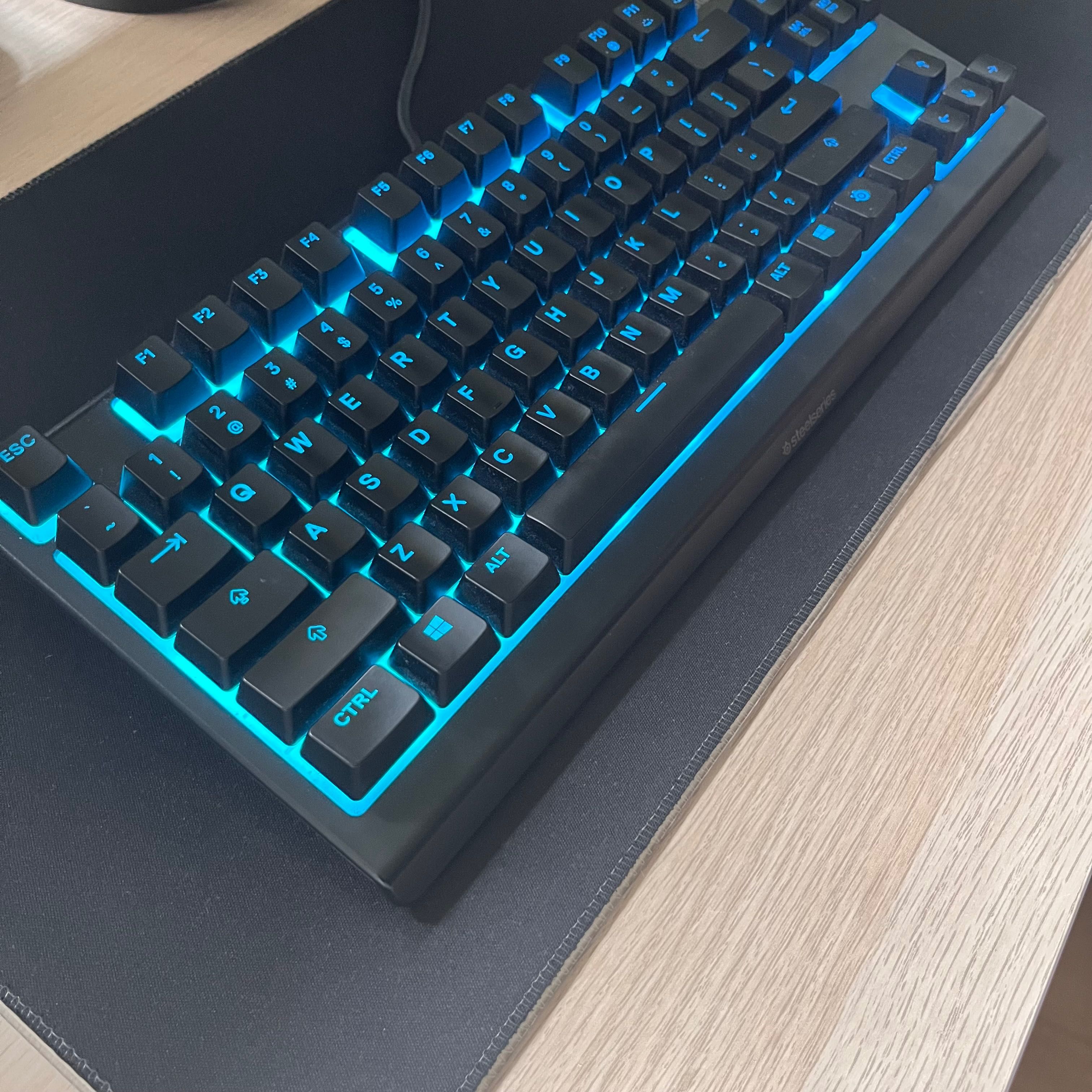 klawiatura steelseries apex 3 tkl