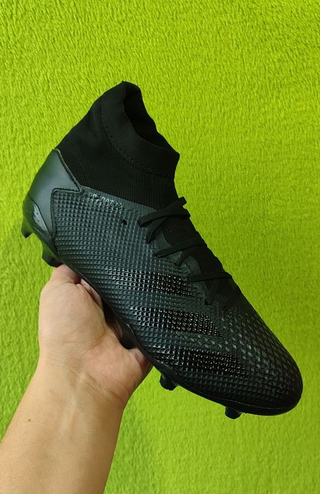 Бутсы Adidas Predator 20.3  р40.5