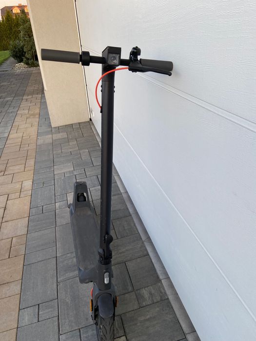 Hulajnoga elektryczna Xiaomi scooter 4 lite
