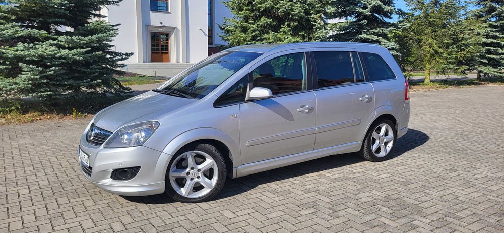 Opel Zafira Automat 1.9CDti 7foteli