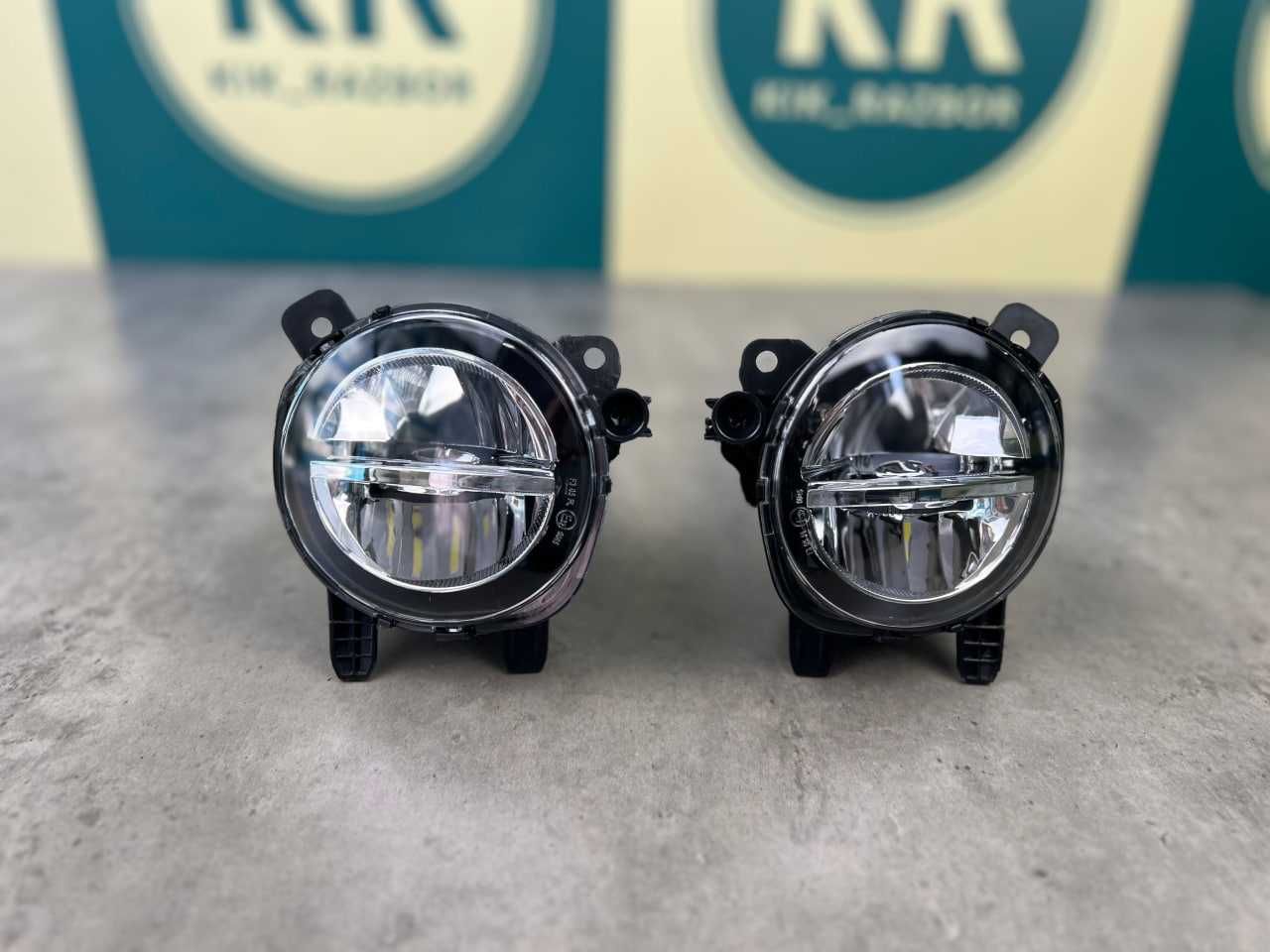 Протитуманна фара LED BMW 1/4 (F20/F32/F36)