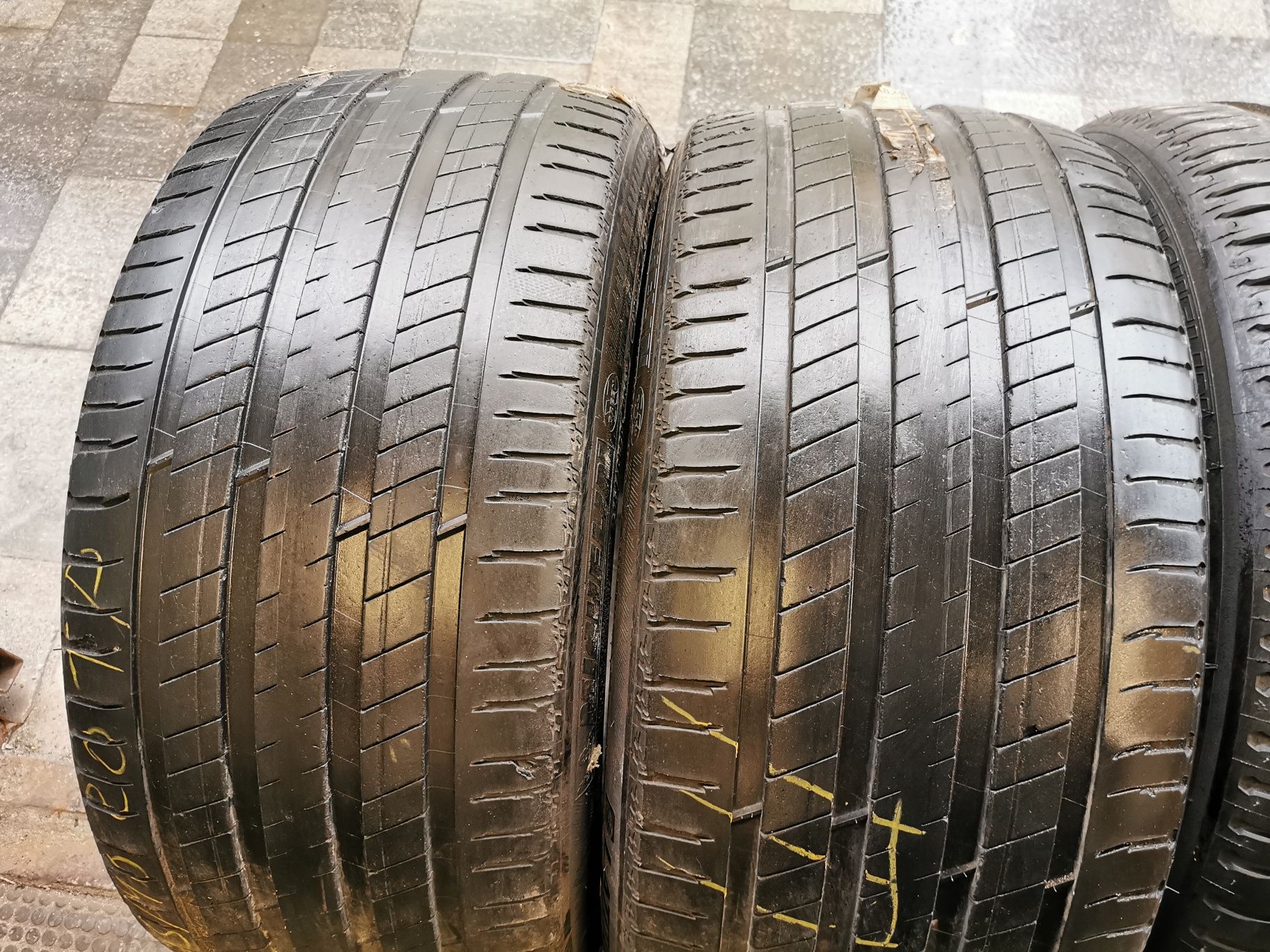 Шины разноширокие 275/40 R20 315/35 R20 Michelin Runflat