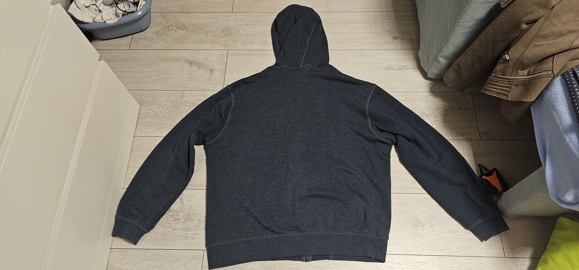 Bluza męska HELLY HANSEN rozmiar XL wymiary na zdjęciach