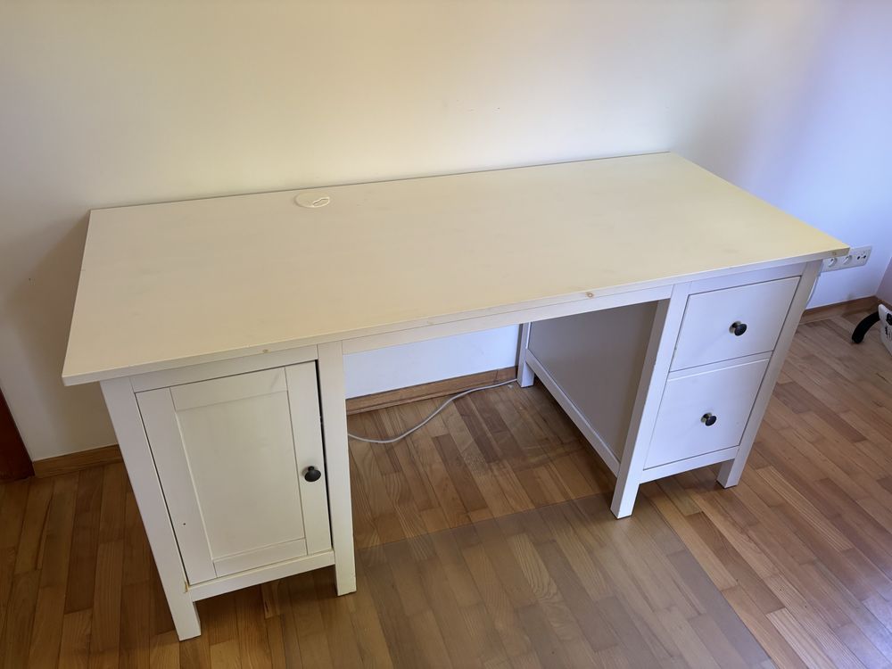 Biurko HEMNES 155x65cm IKEA