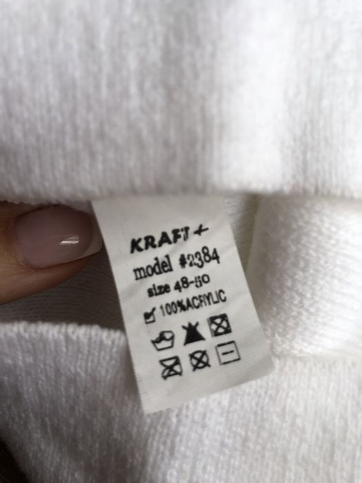 Шапка весняна дівоча