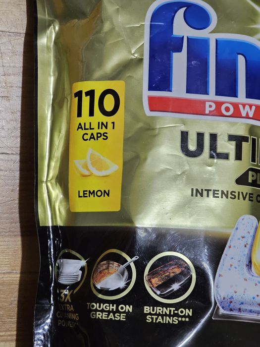 Kapsułki do zmywarki Finish Ultimate Plus Lemon 110 szt