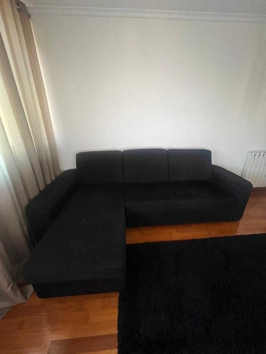 Sofá com Chaise Lougue  Bom Estado
