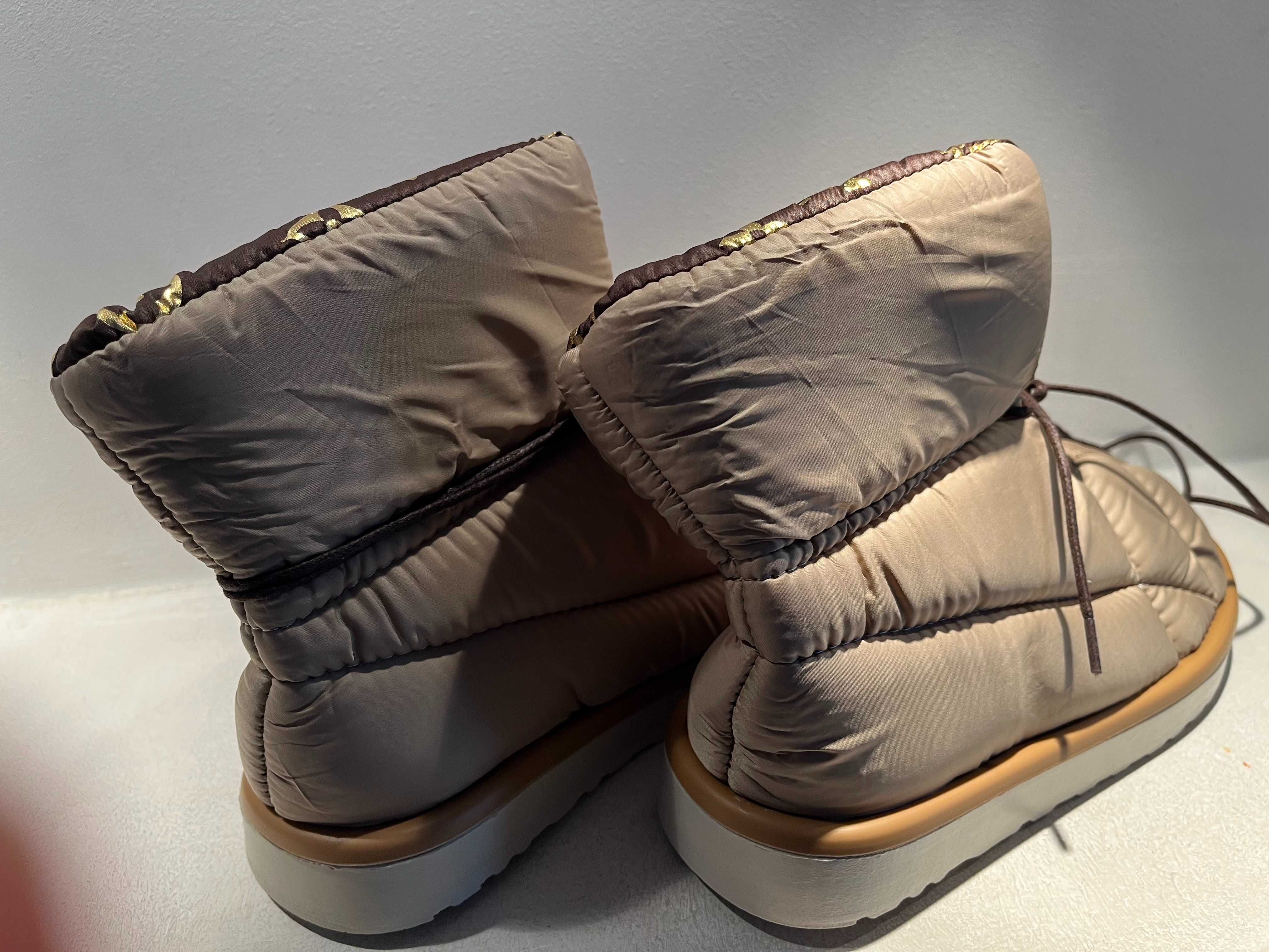 Botki Louis Vuitton beżowe
