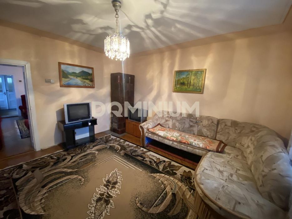 Продається будинок у с. Велятино