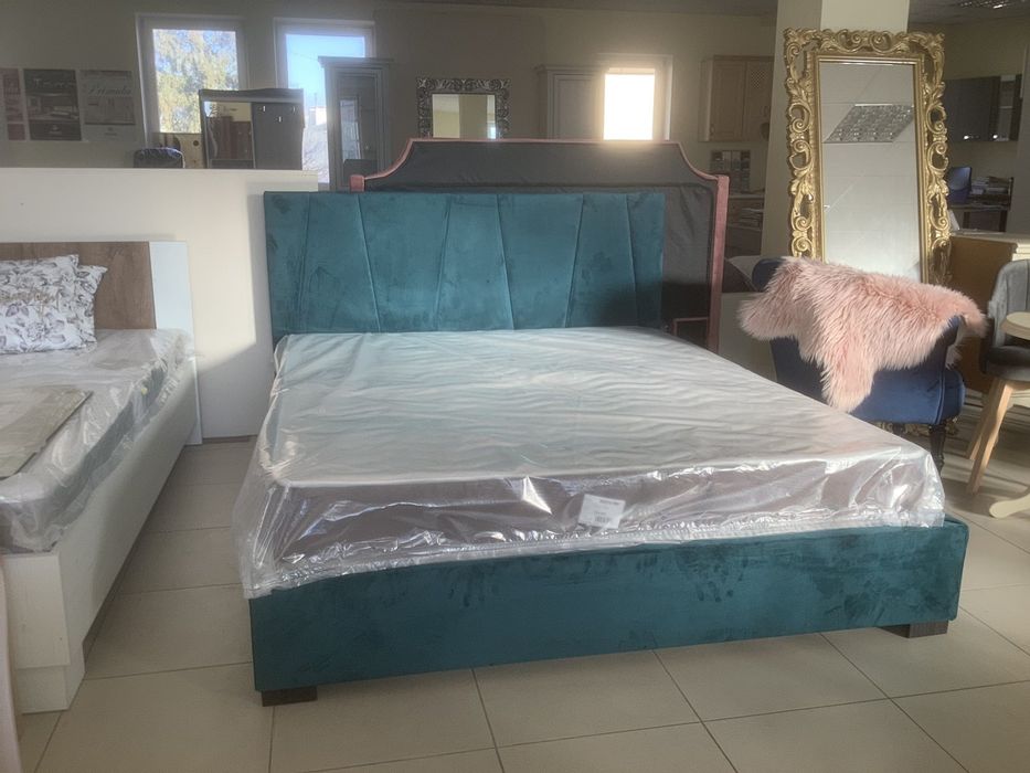 М'яке ліжко Крістал 160*200 в наявності
