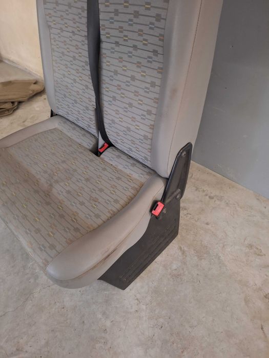 Fotel dwójka pasażera VW Transporter T5 FL EU