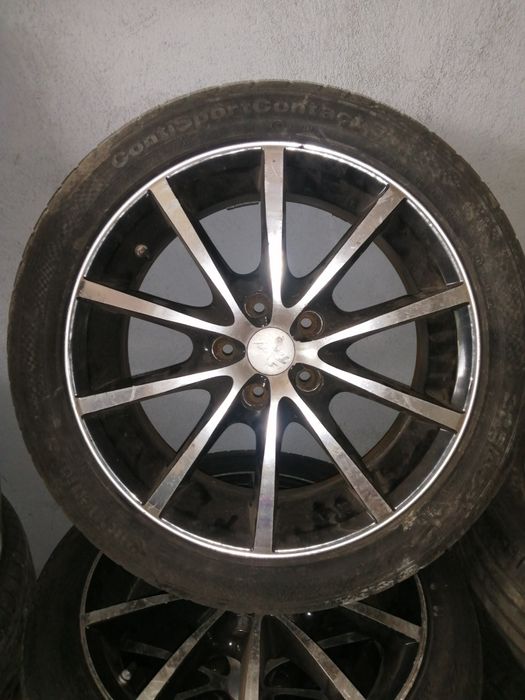 Jantes 17 BMW/ Renault com o centro excêntrico