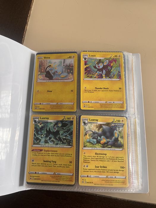 Karty pokemon z albumem