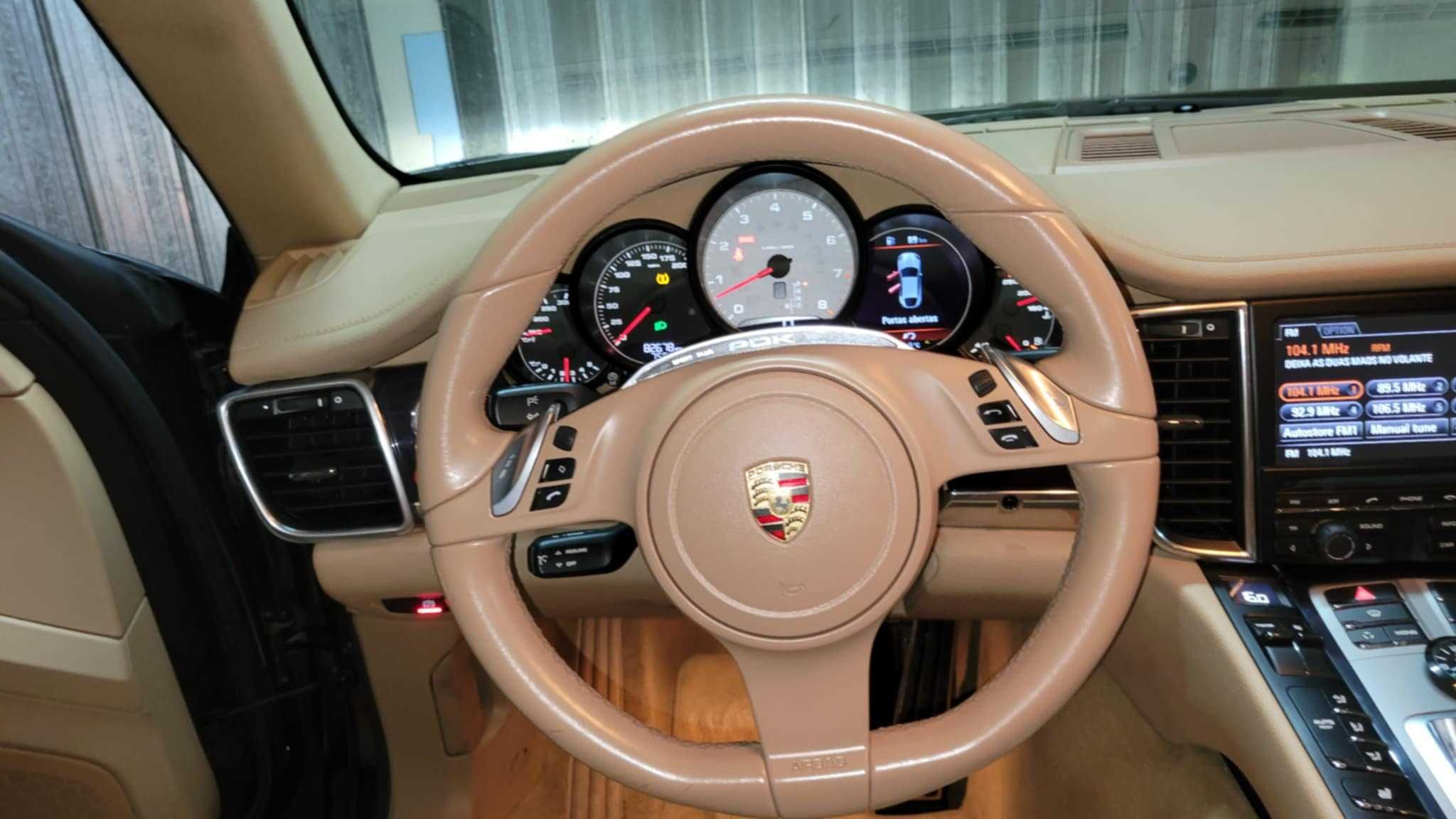 Porsche Panamera 4S PDK