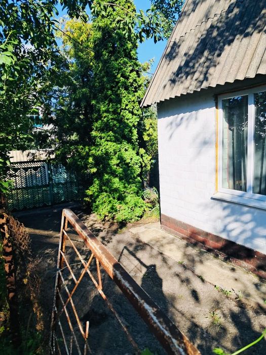 Дача біля річки!