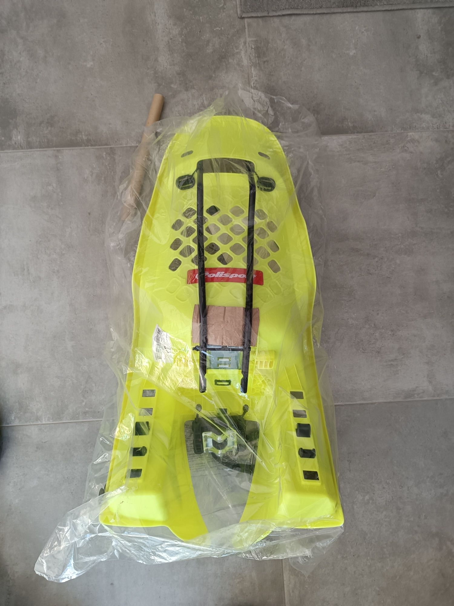 Cadeira criança até 25kg nova
