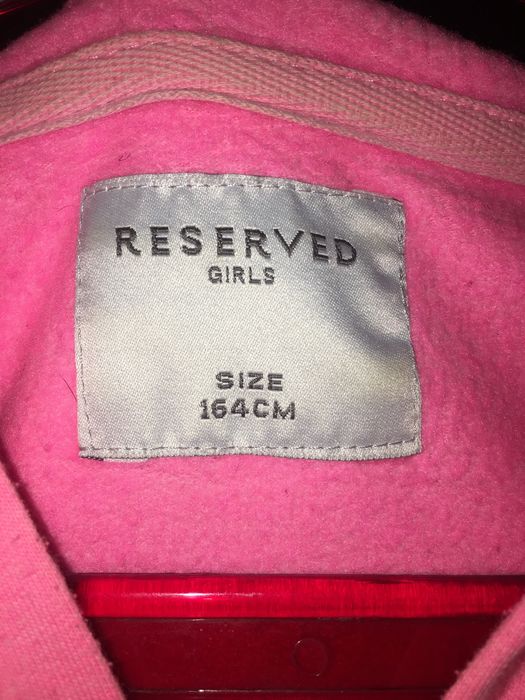 Różowa bluza z kapturem