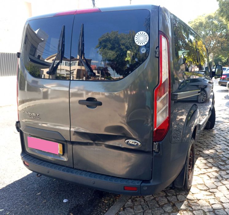 Ford Transit Custom 2.0 Tdci 9 Lugares