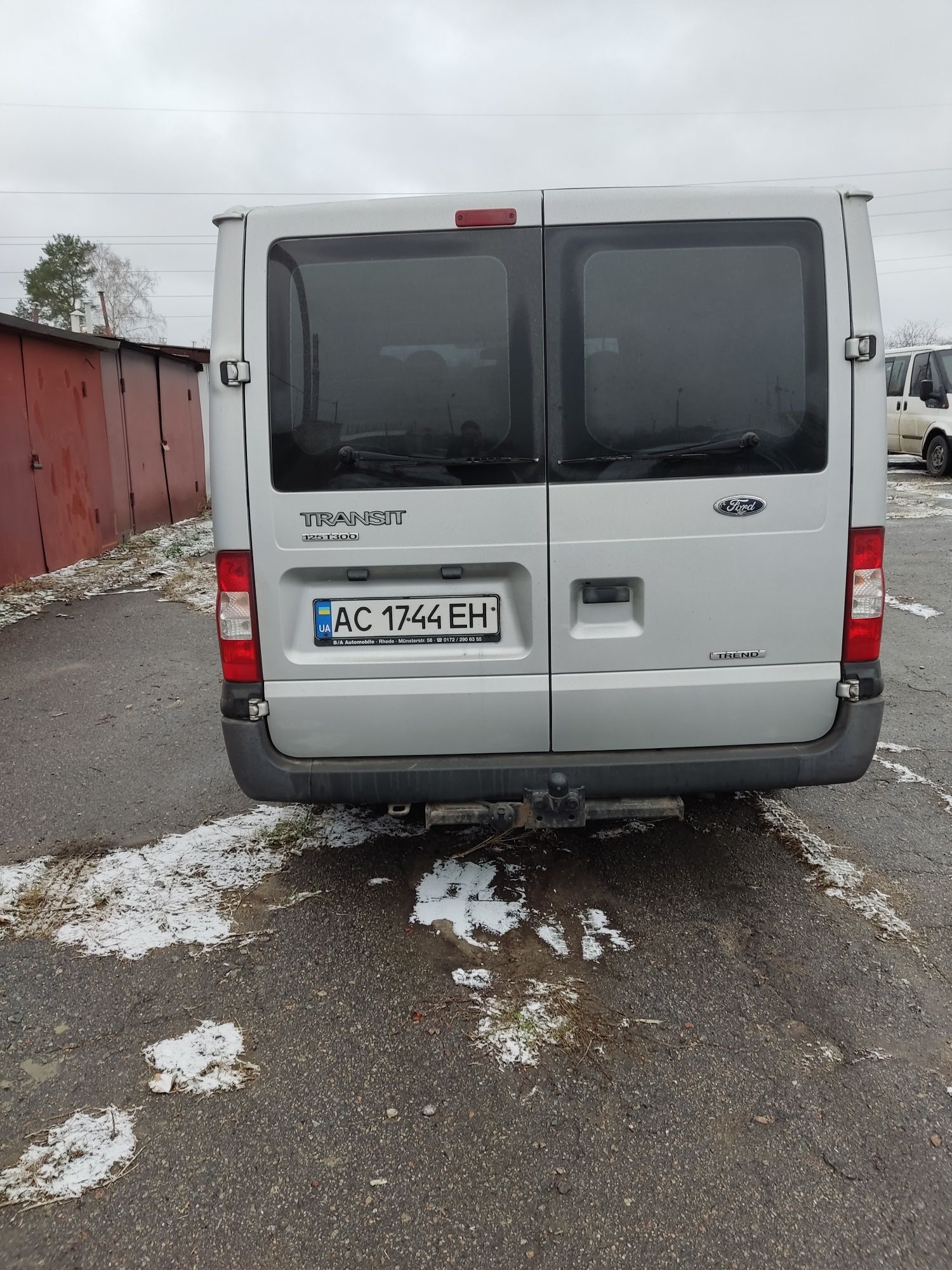 Ford transit пассажирские 8+1