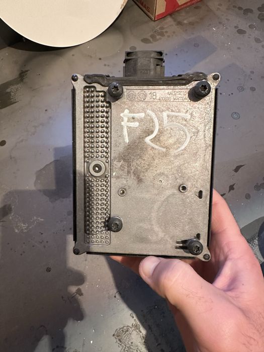 Радар BMW F-25, F-26 БМВ ф-25,26 блок дистронік