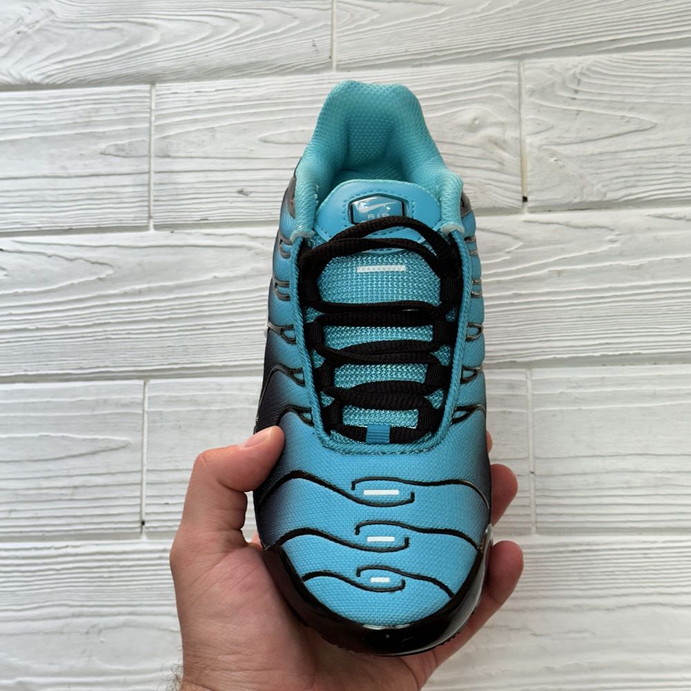 Кросівки nike tn plus