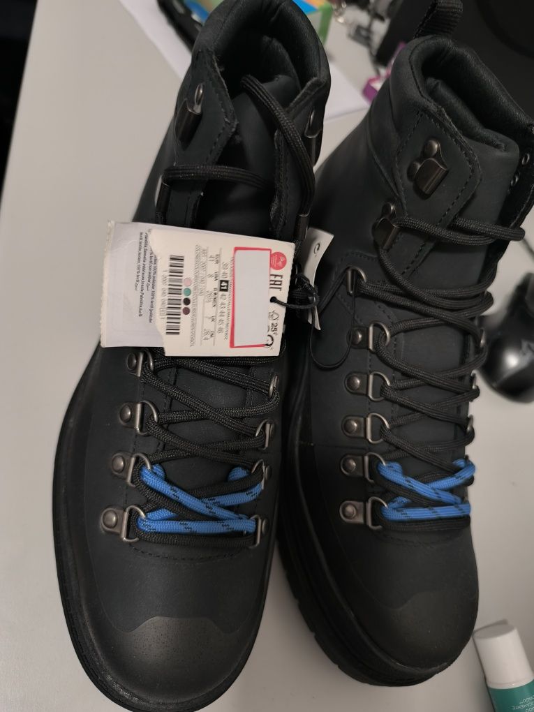 2 Pares de BOTAS PRETAS 41, Zara e Pull