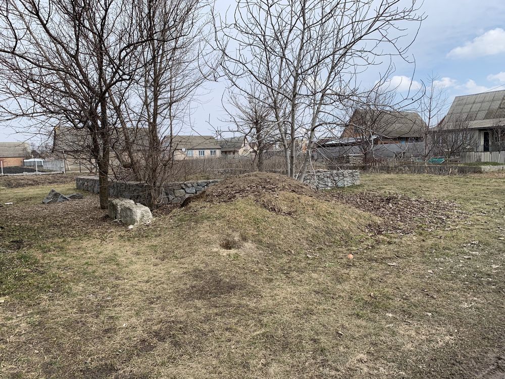 Продам земельну ділянку