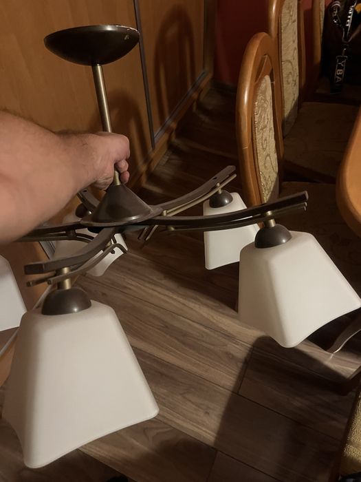Lampa żyrandol do salonu stan bardzo dobry