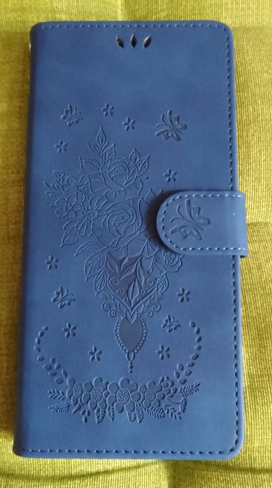 Nowe skórzane etui do Nokia C21