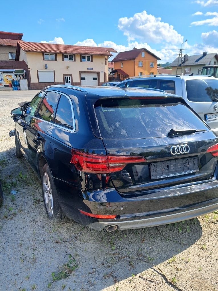Audi a4 b9 uszkodzone