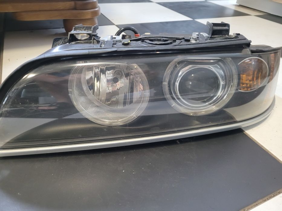 Reflektory ksenonowe BMW E39 lift kompletne świecące Europa