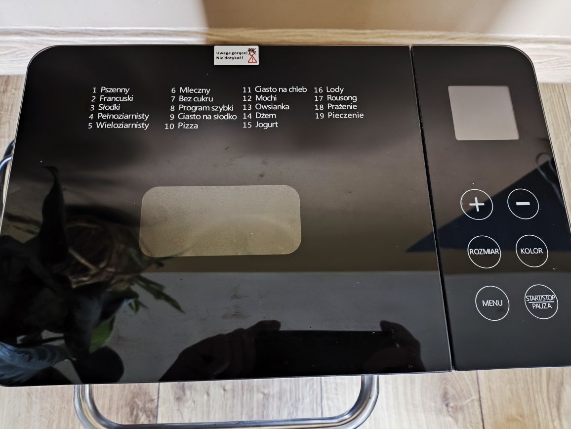 Automat do pieczenia chleba YOER