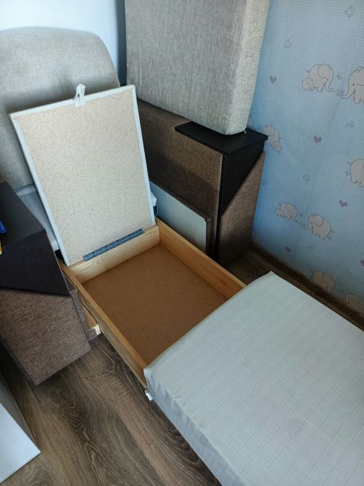 Розкладне крісло