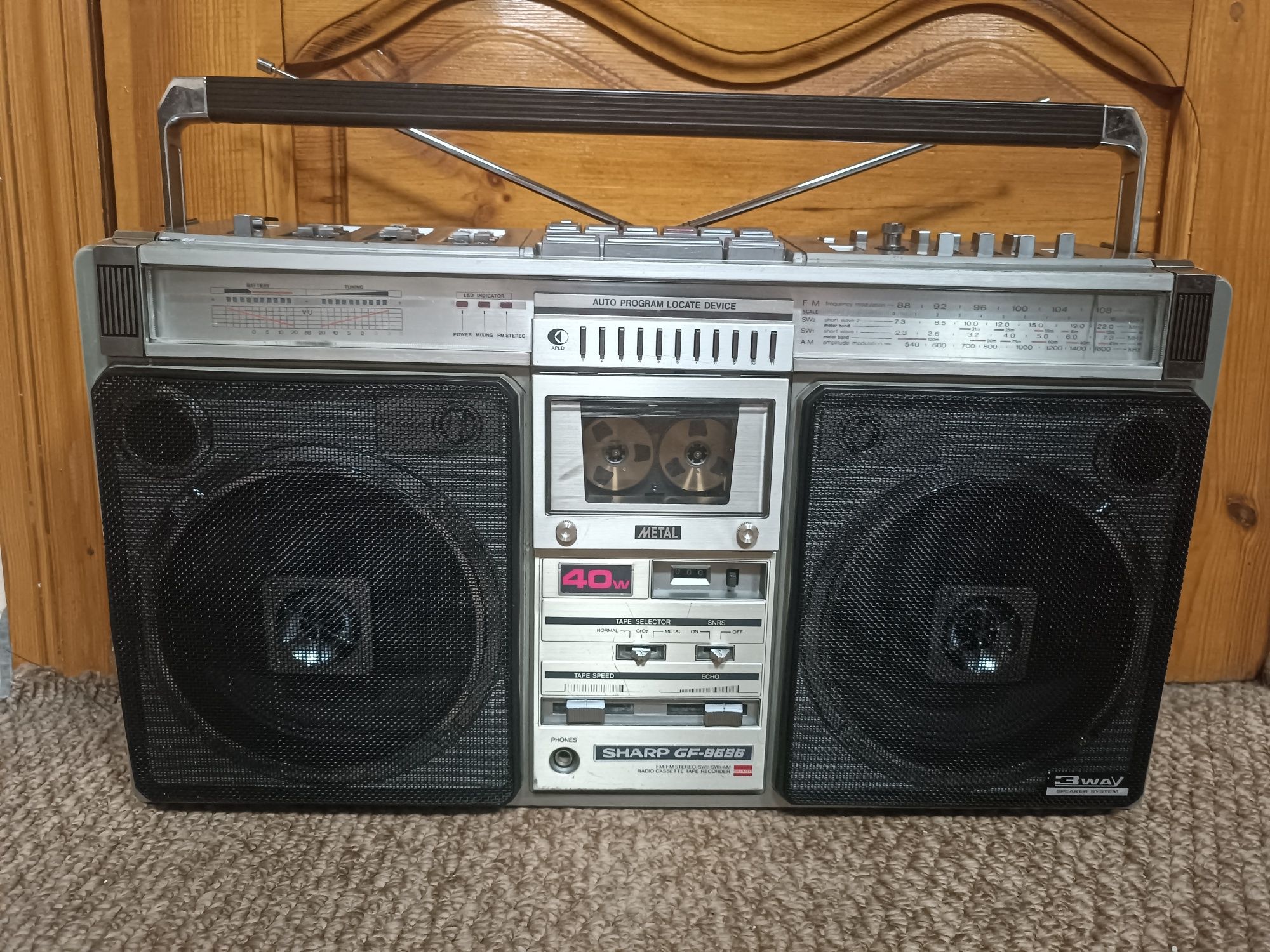 SHARP GF 9696 Магнитола