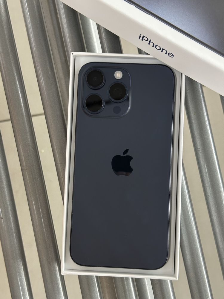iPhone 15 Pro Max Blue Titanium 256 GB