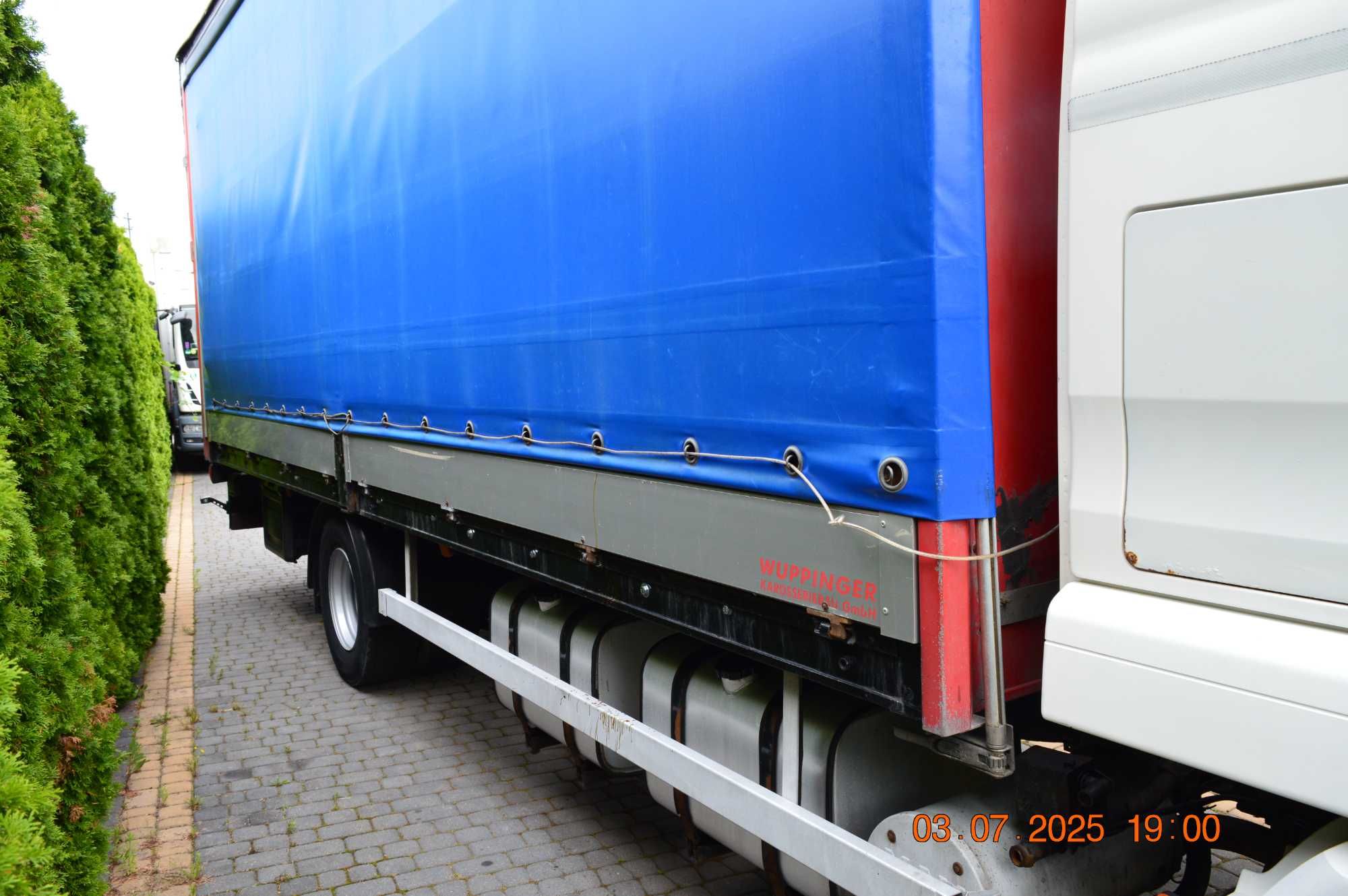 Man TGM 15,280 , 12,280  firanka z windą
