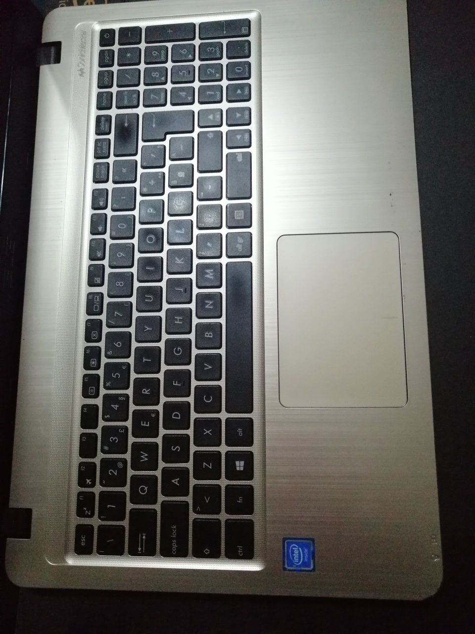 Portátil Asus A540S  Ram 4GB disco SSD 256 GB pc